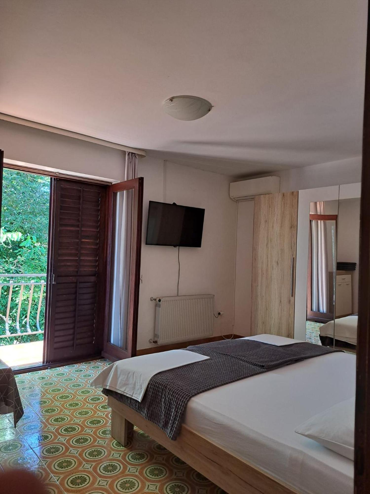 Apartment Dragica *