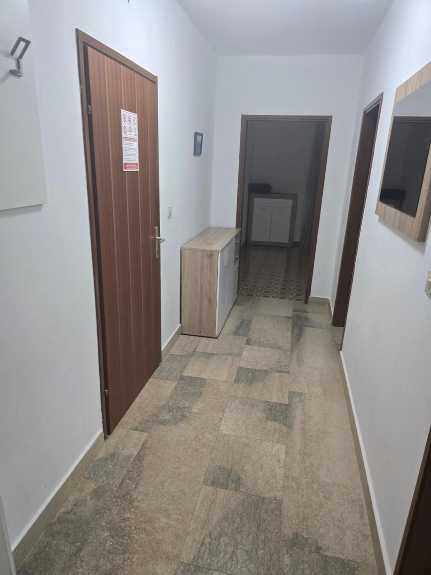 Apartment Dragica